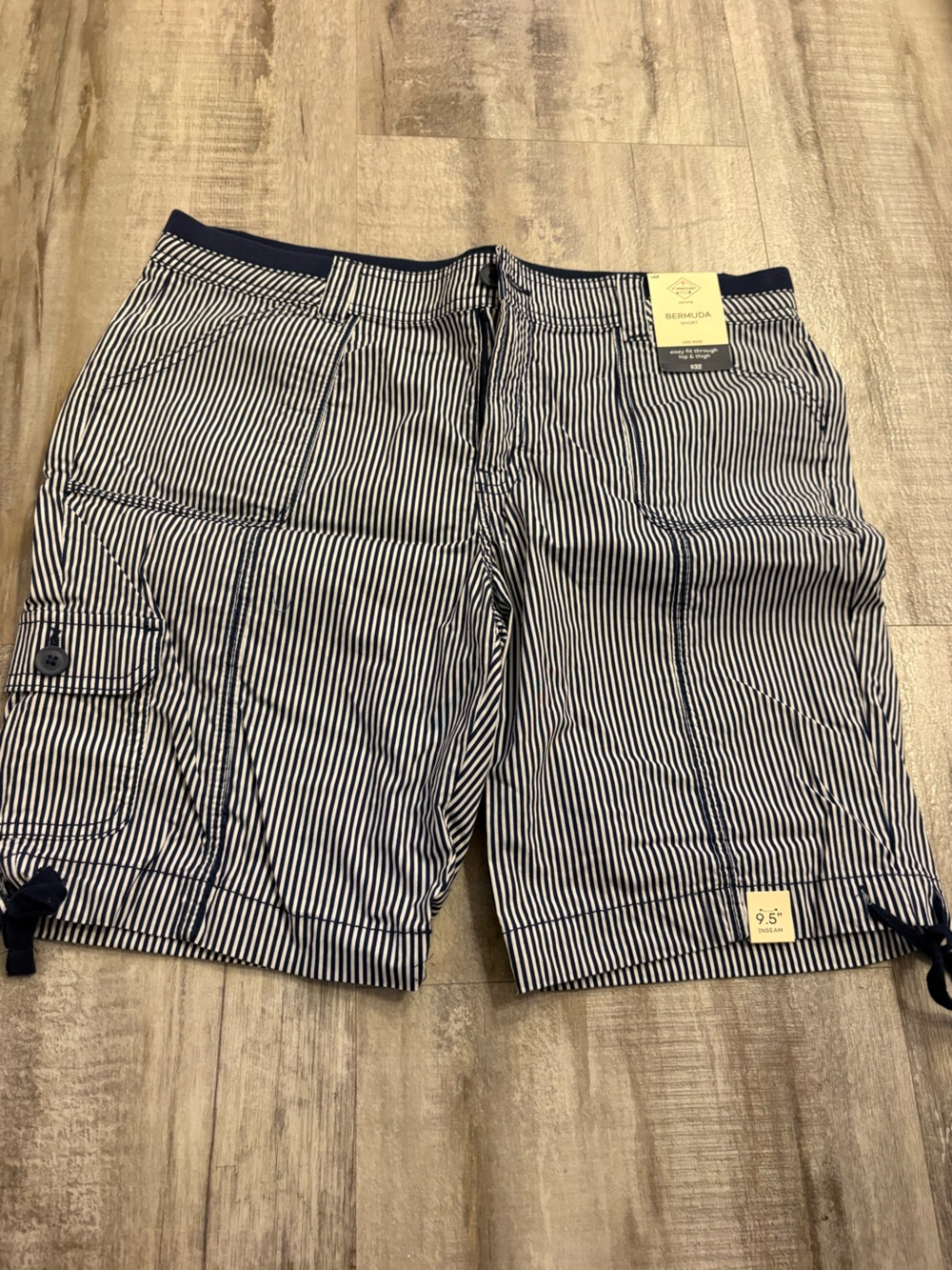 St. John’s Bay Blue Stripe Bermuda Shorts 14P